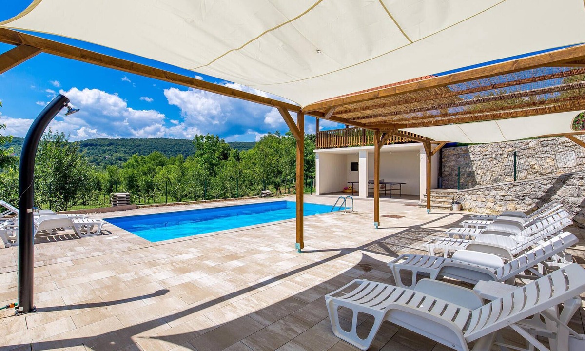 Rakovica Apartment | Gorgeous apartment in Rakovica