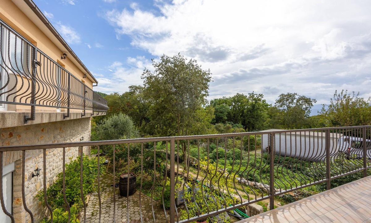 Imotski Apartment | Gorgeous apartment in Imotski with WiFi