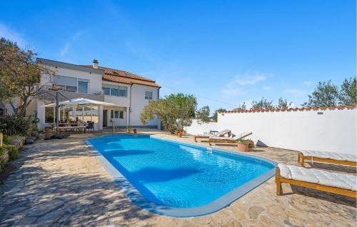 Jezera Apartment | Gorgeous Apartment In Jezera