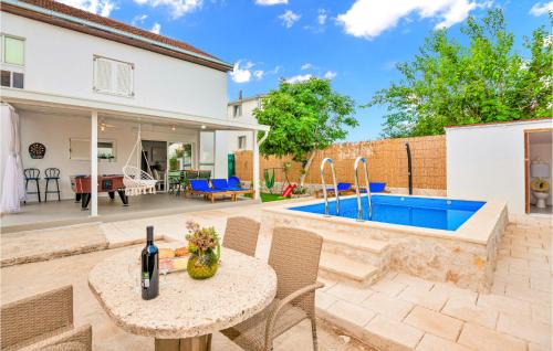 Metkovic Apartment | Gorgeous Apartment In Metkovic