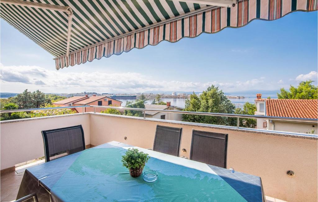Omisalj Apartment | Gorgeous Apartment In Omisalj With Wifi
