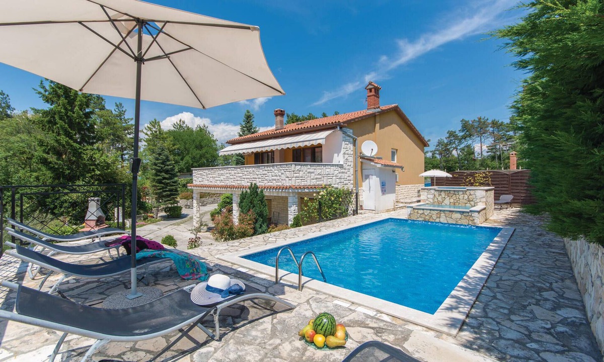 Ripenda Verbanci House | Gorgeous home in Labin