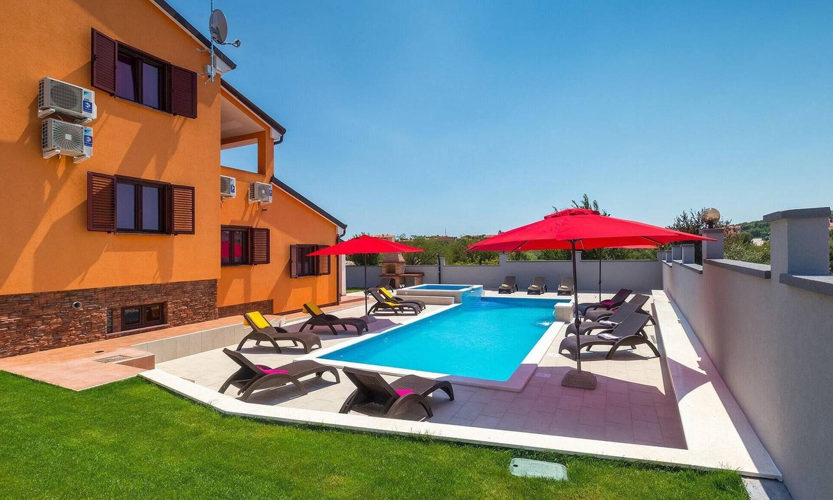 Valdebek House | Gorgeous home in Pula