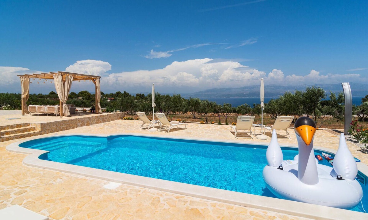 Sutivan House | Gorgeous home in Sutivan with private swimming pool, can be inside or outside