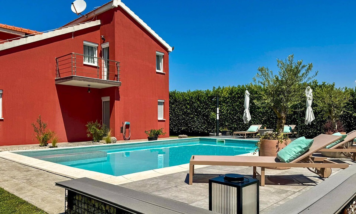 Trilj House | Gorgeous home in Trilj