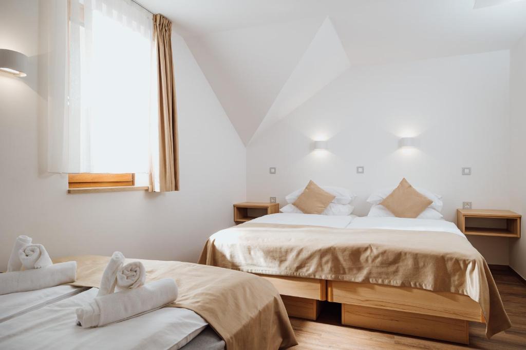 Slovenska Bistrica House | Gostišče Iršič