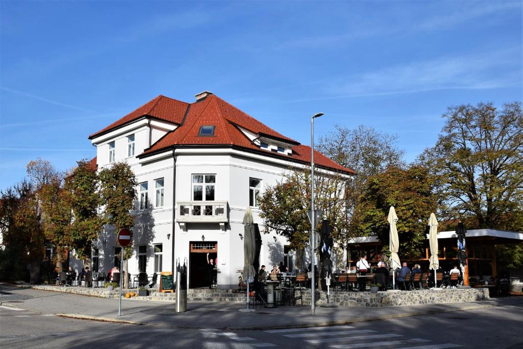 Brezice House | Guesthouse Pr'Šefu