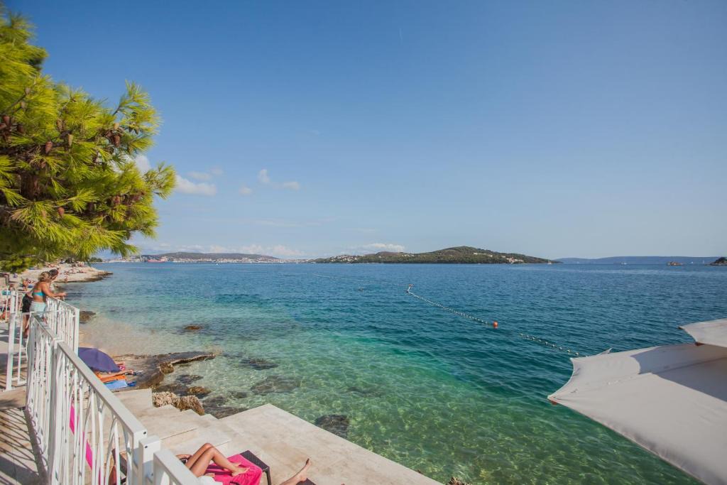 Seget Vranjica Resort | Happy Camp mobile homes in Camping Amadria Park Camping Trogir