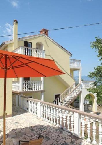 Risika Apartment | Hilltop Villa Risika