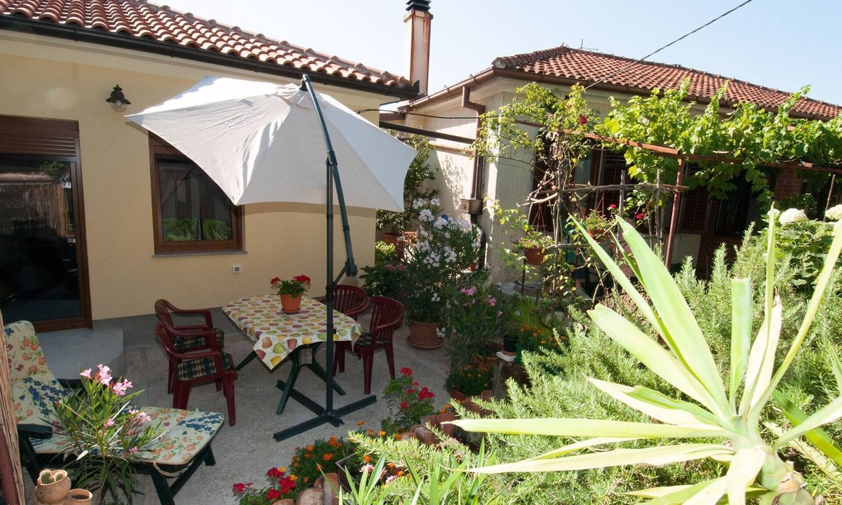 Opatija Apartment | Holiday apartment facing the sea with terrace