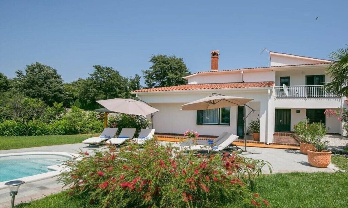 Rogocana House | Holiday apartment in Labin with swimming pool