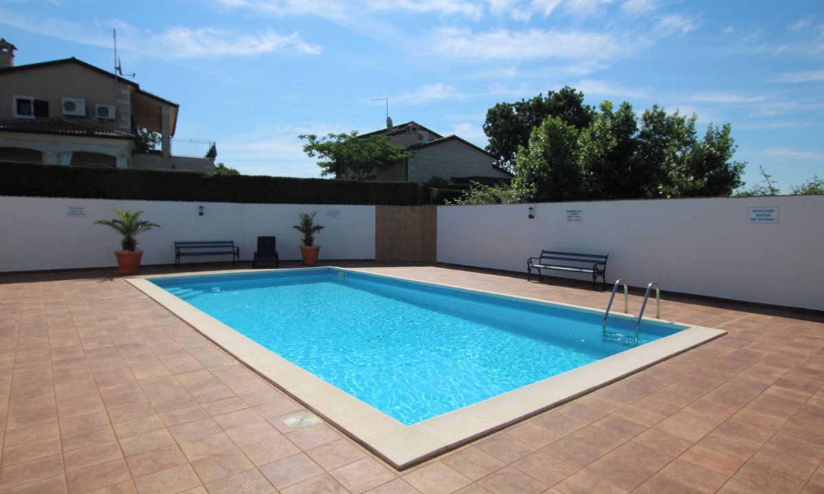 Tar House | Holiday Home Bellavista/HR-11042-01 by Interhome