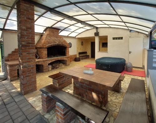 Gornji Kneginec House | Holiday home Franky