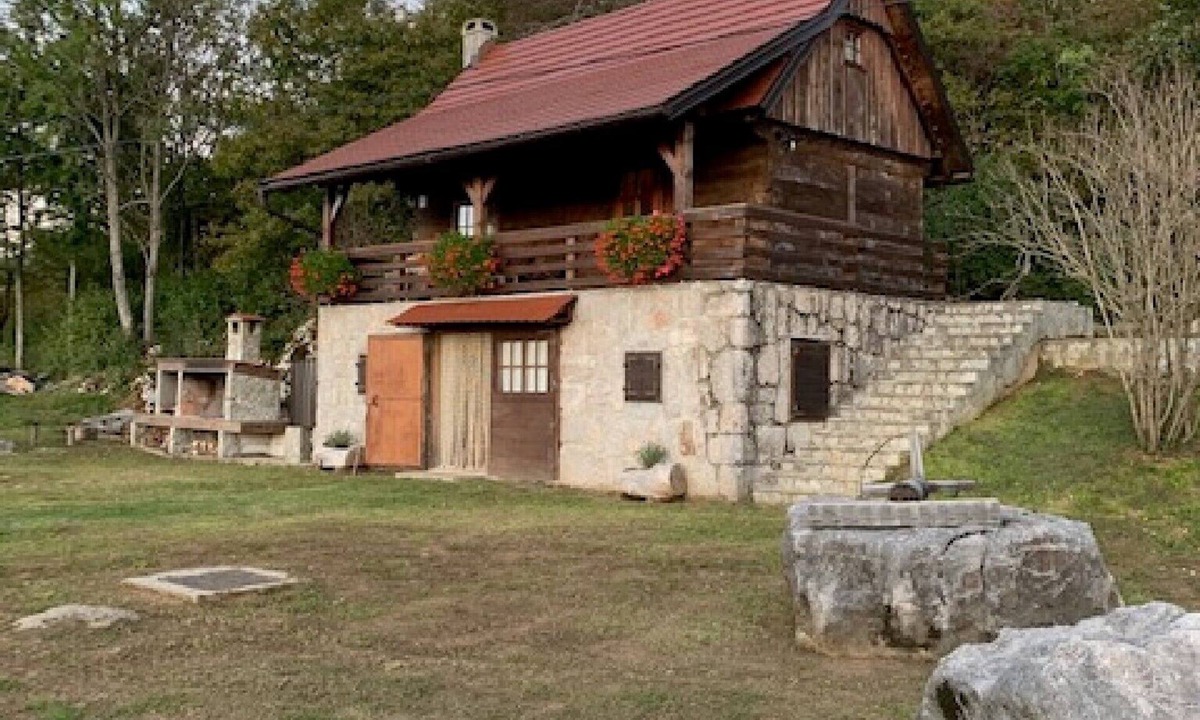 Gospic House | Holiday Home Jela -Two Bedroom Home with Terrace