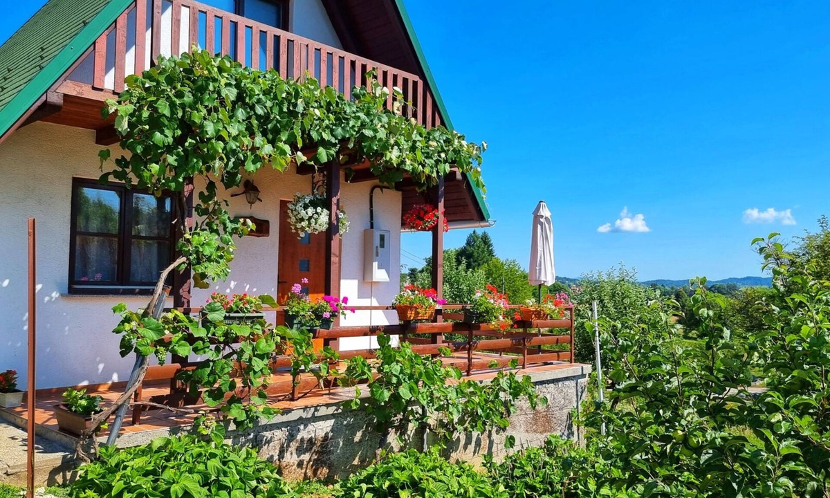Duga Resa Villa | Holiday Home Klen by Villas Guide