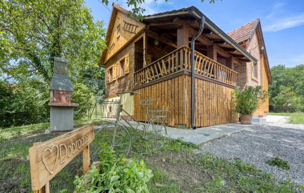 Breznik Plesivicki House | Holiday Home Ljubav