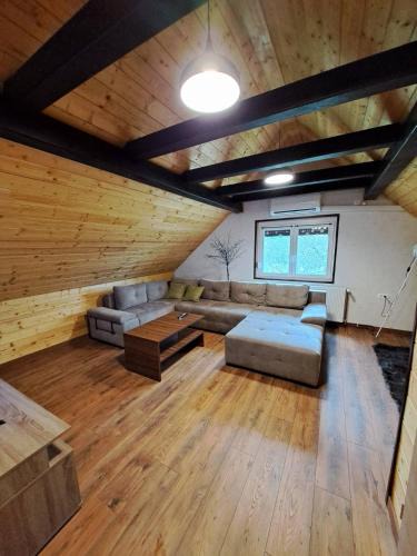 Skrad House | Holiday Home "Sleme" with jacuzzi, big garden and arbor with fireplace