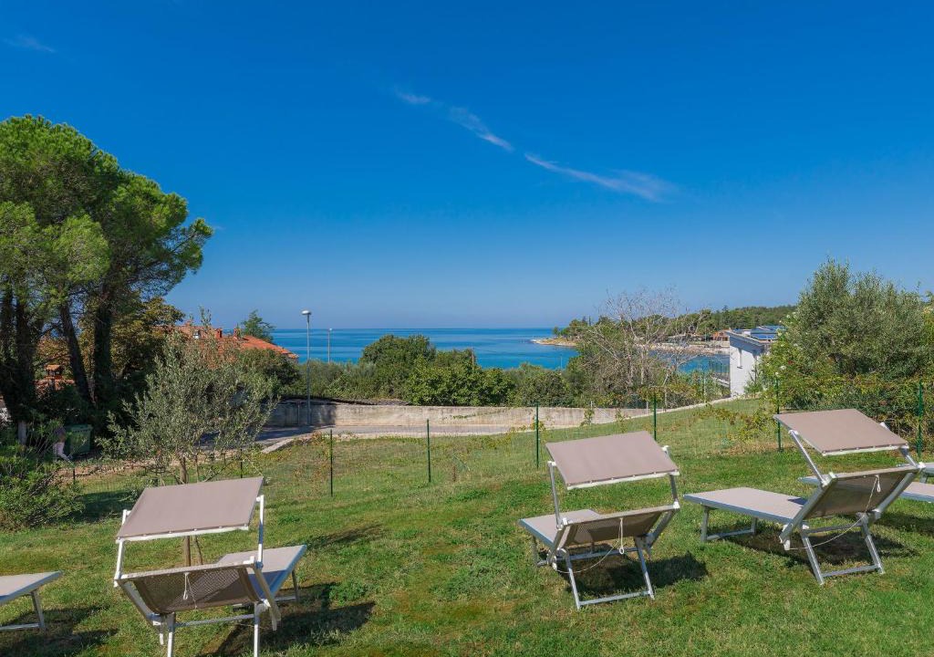 Krizine House | Holiday Home Sv- Ivan 1 by Interhome