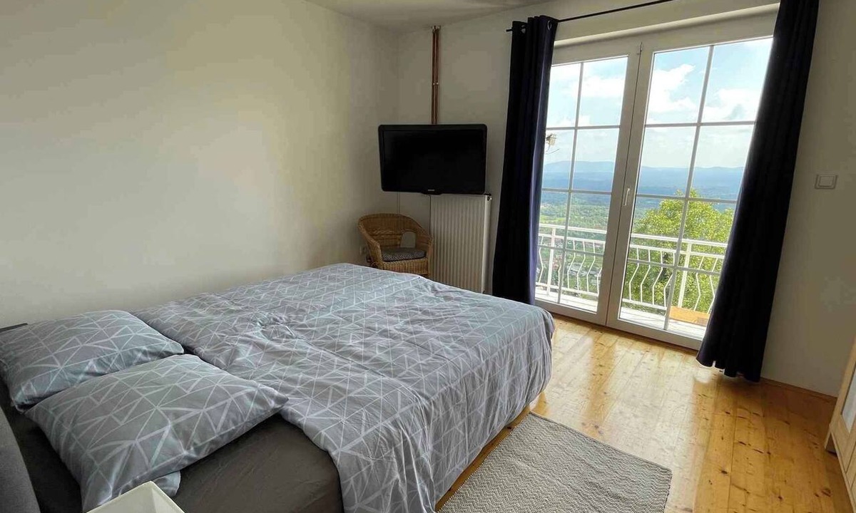 Semic House | Holiday home with a beautiful view