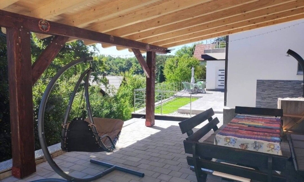 Duga Resa House | Holiday home with hot tub Donji Zvečaj, Karlovac (K-25828)