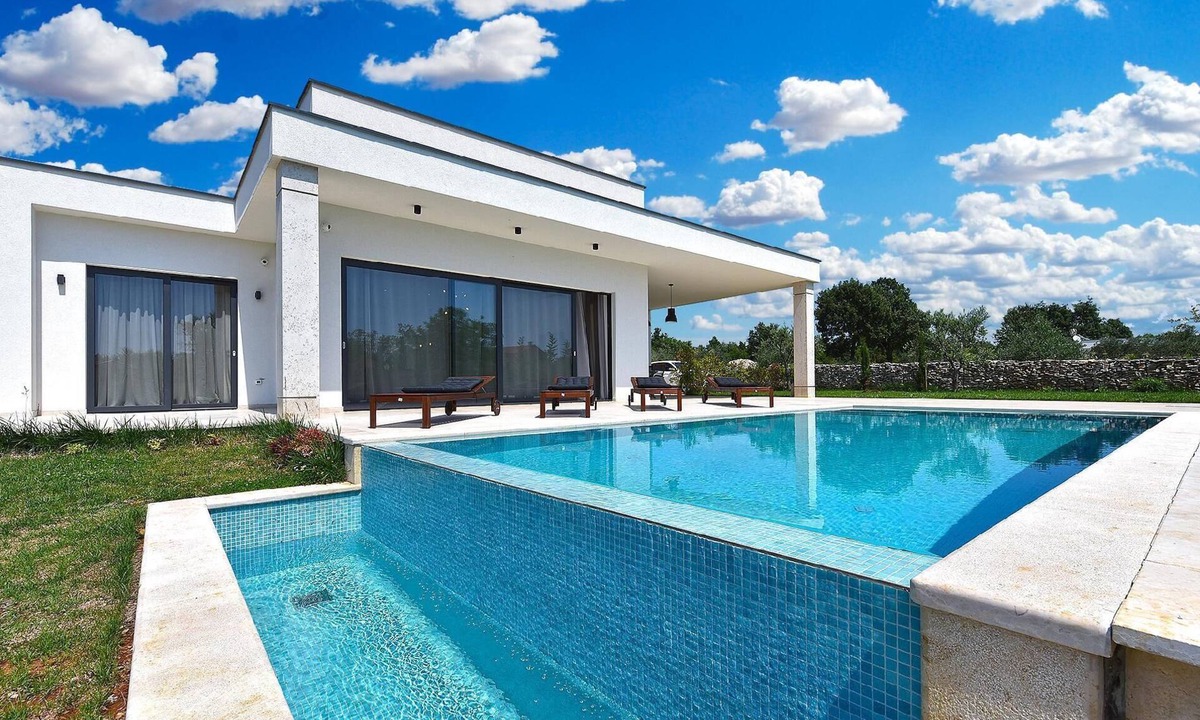 Stokovci House | Holiday house for 7 persons approx. 125 qm in Stokovci, Istria (Interior of Istria)