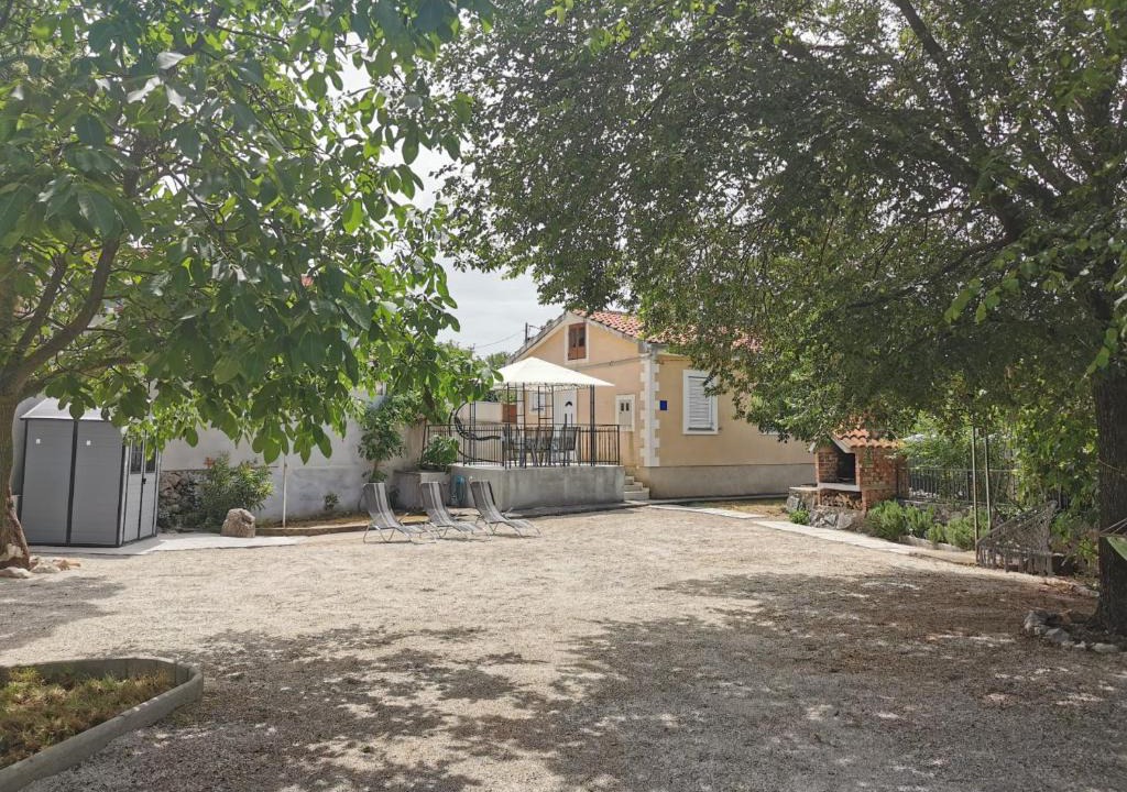 Rasopasno House | Holiday House Rasopasno