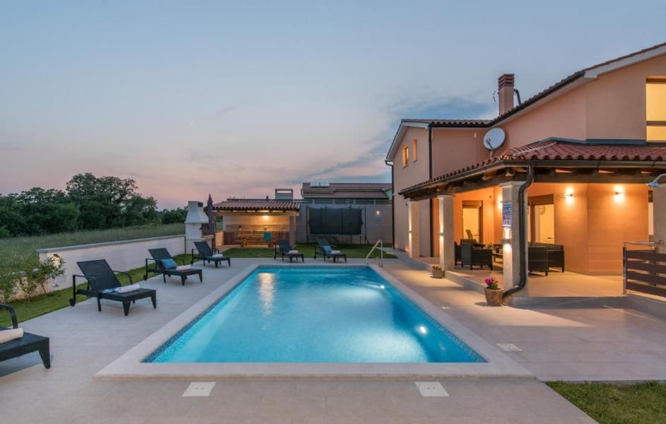 Stokovci House | Holiday house Svetvinčenat for 7 - 9 persons with 4 bedrooms - Holiday house