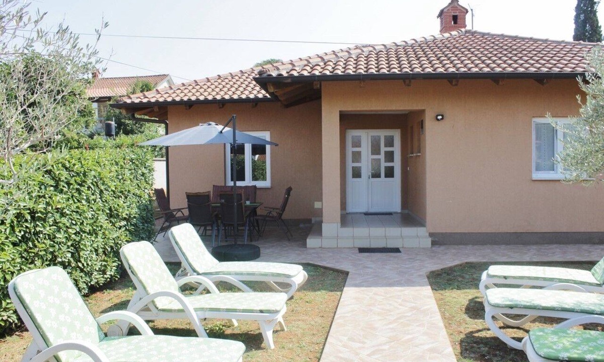 Savudrija House | Holiday house with a parking space Bašanija, Umag (K-27221)