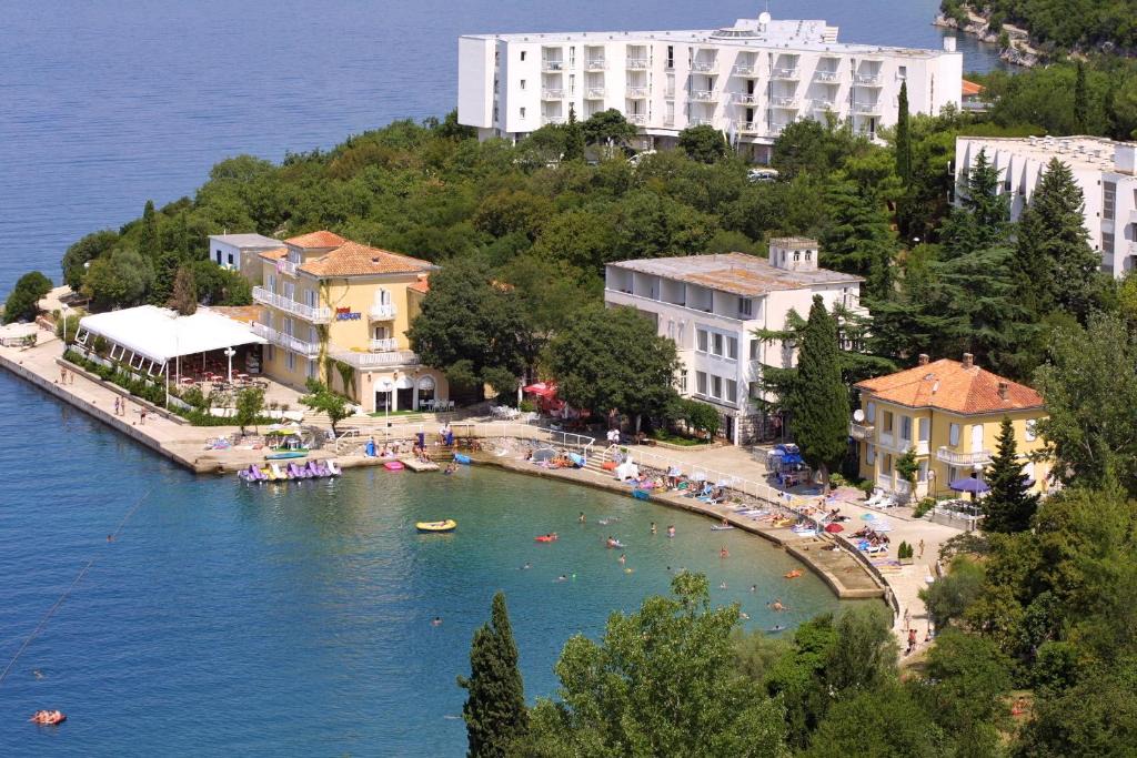 Omisalj Hotel | Hotel Adriatic
