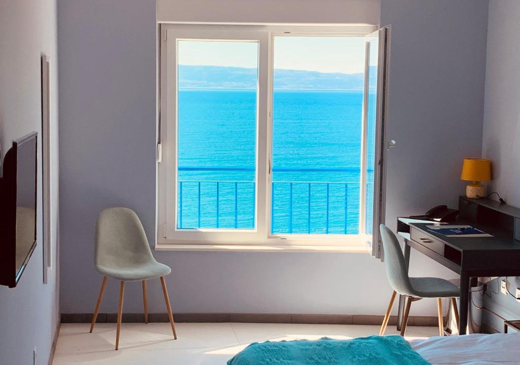 Znjan Hotel | Hotel Elu Iris