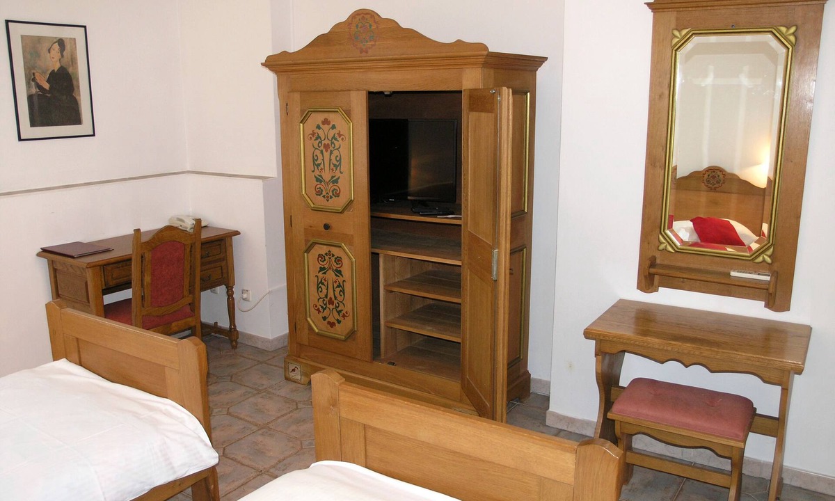 Nova Gradiska Hotel | Hotel Kralj Tomislav