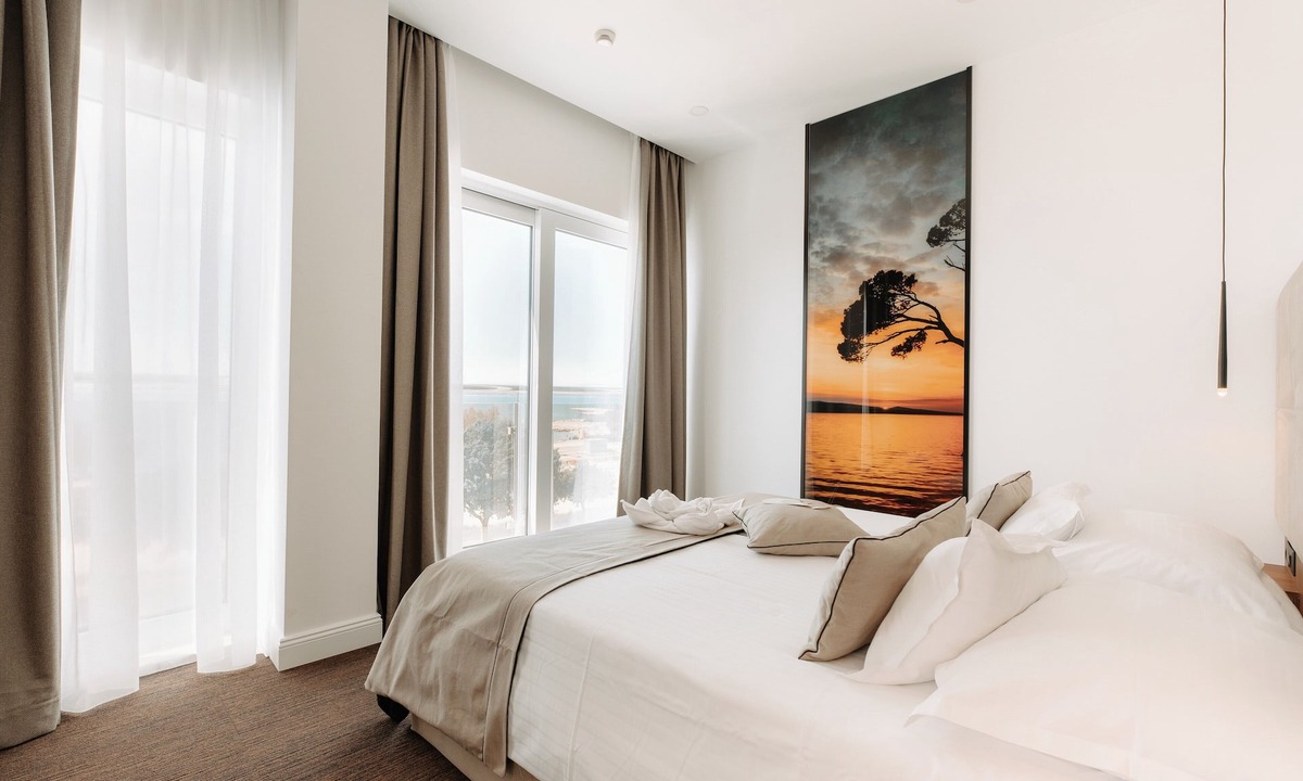 Znjan Hotel | Hotel Olivier