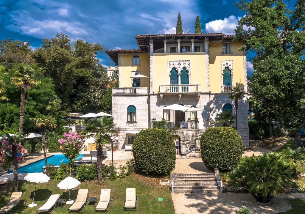 Lovran Hotel | Hotel Villa Astra