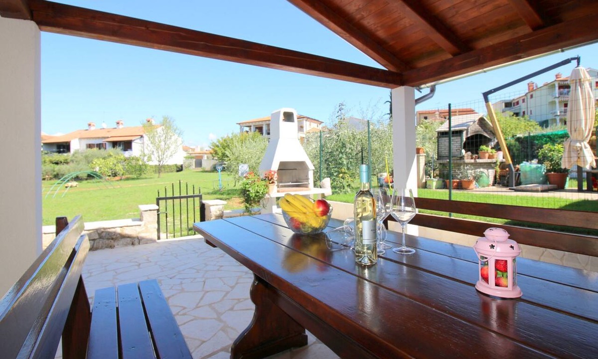 Brulo House | House Anamaria (89451-K1) - Porec