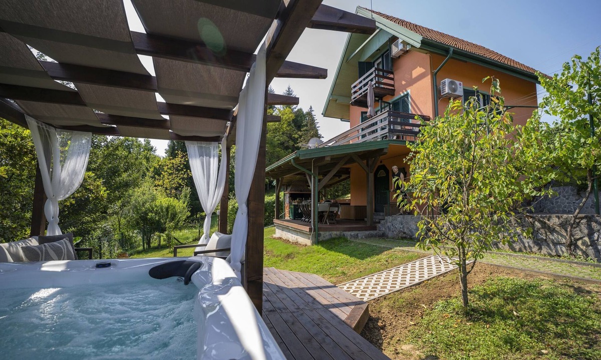 Bosiljevo House | House Casa Huerta (116831-K1) - Netretić
