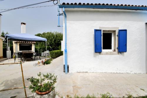 Vinez House | House Gioia Cristina