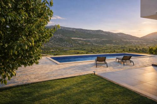 Vrgorac House | House in nature with pool in Dalmatia