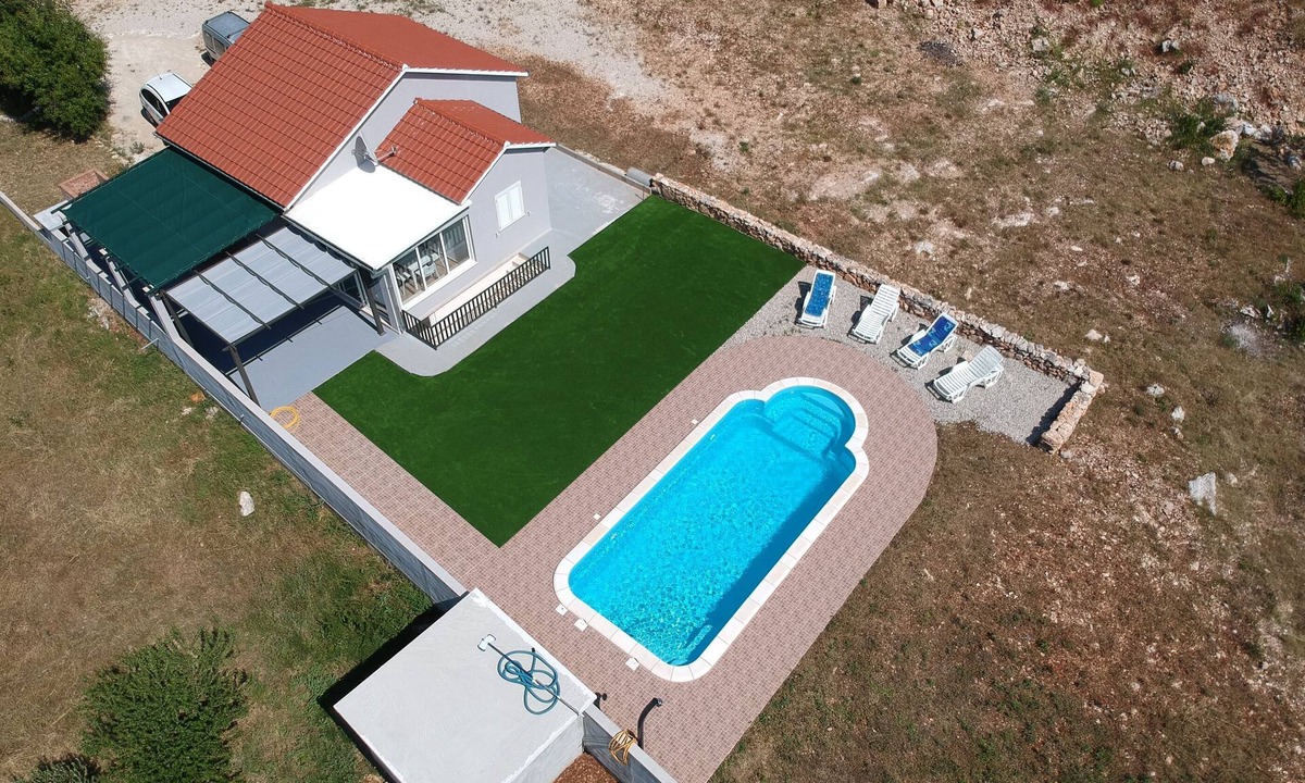 Supetar House | House Nane Garden (109991-K1) - Mirca - island Brac