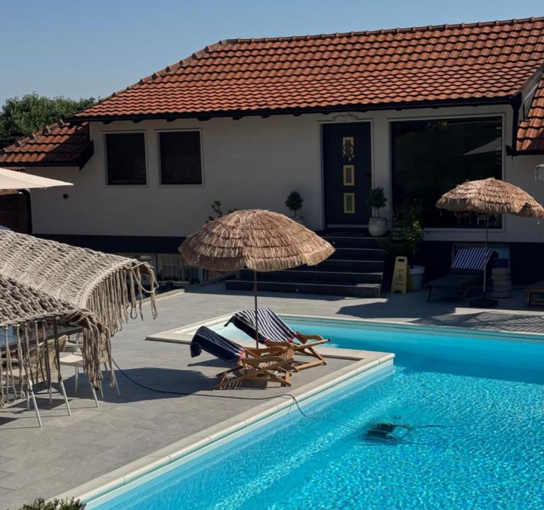 Petrovaradin Villa | Infinity