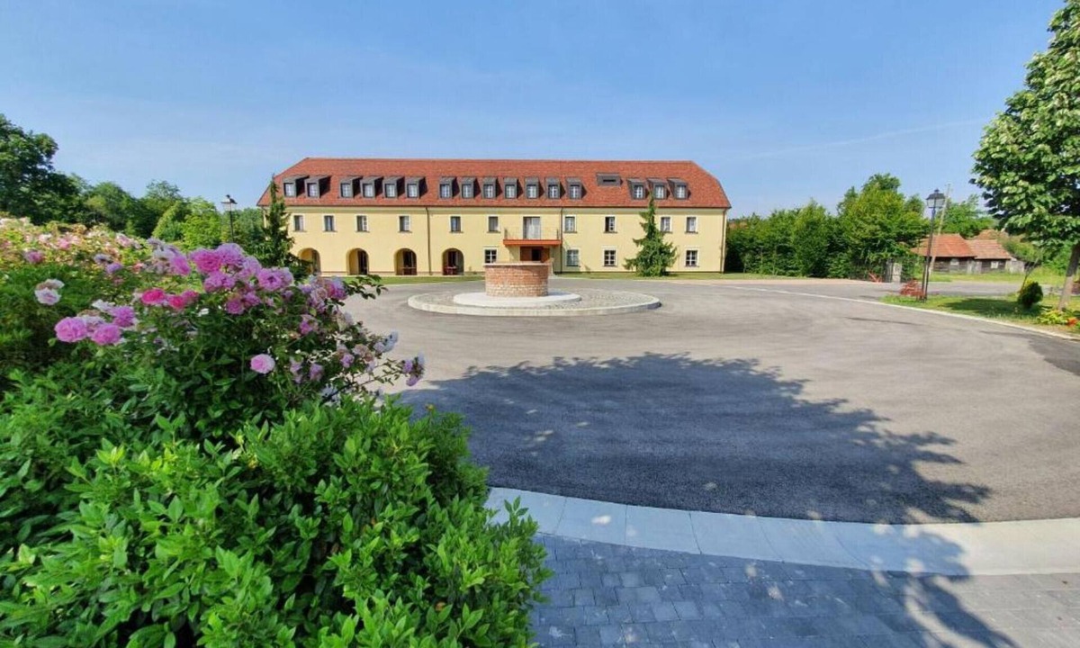 Lekenik House | Jurjevec Castle - Standard room 19