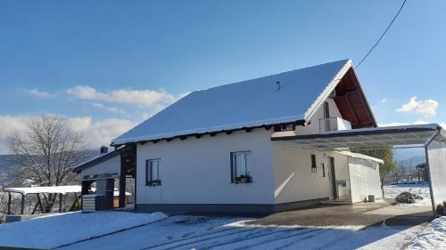 Donja Stubica House | Kuća za odmor DIVA*