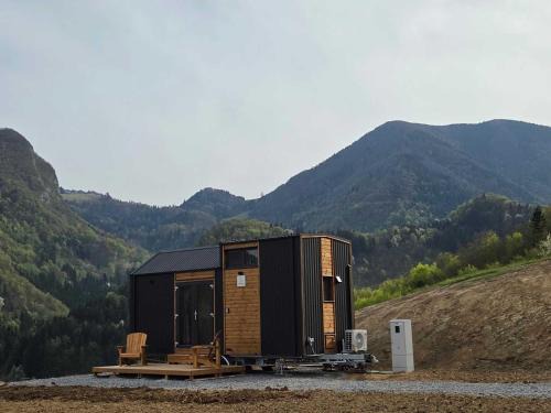 Hrastnik House | Lahod Tiny House by Tiny Away