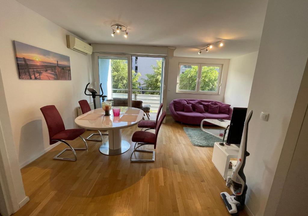Zagreb Apartment | Large 75m2 Modern Apartment - Lake Jarun
