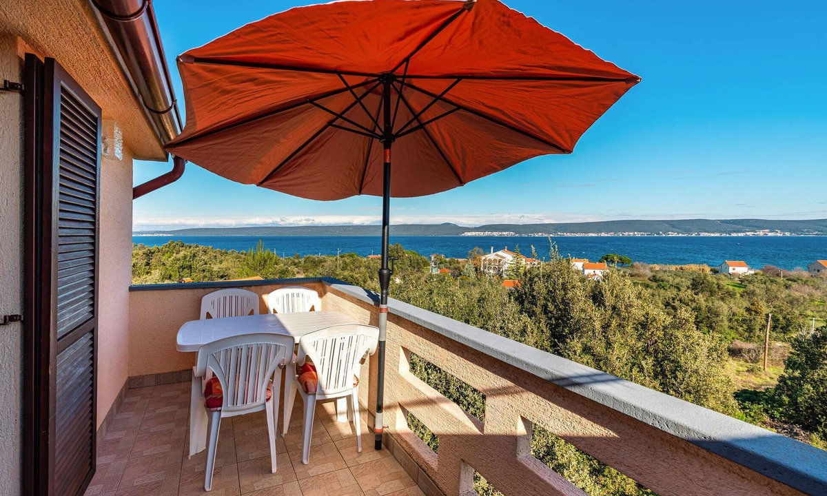 Nevidane Apartment | Lovely apartment in Nevidane with house sea view