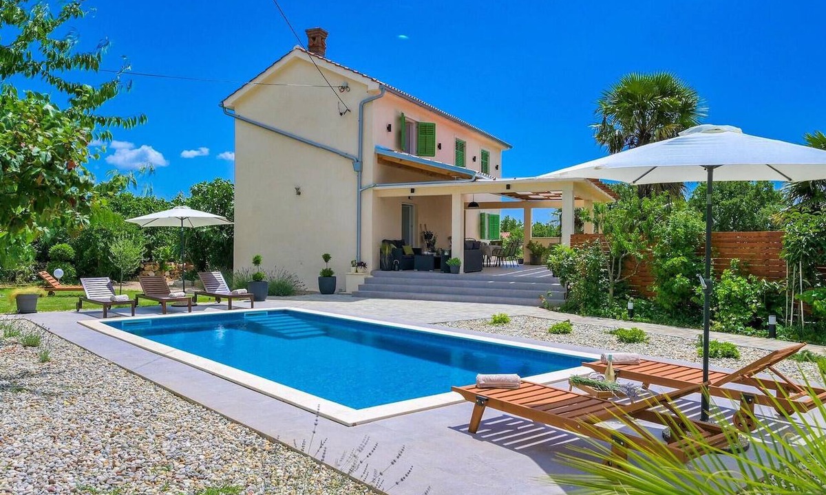 Kras House | Lovely home in Dobrinj