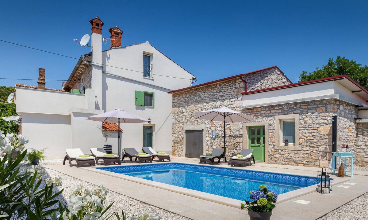 Mali Vareski House | Lovely home in Duga Uvala