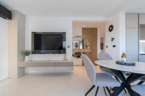 Vrpolje Apartment | Lux Apartment Aleo