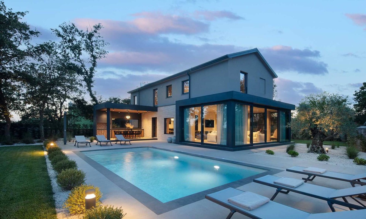 Zbandaj Villa | Lux Villa Dajo with Pool & Sauna by VacayVillas