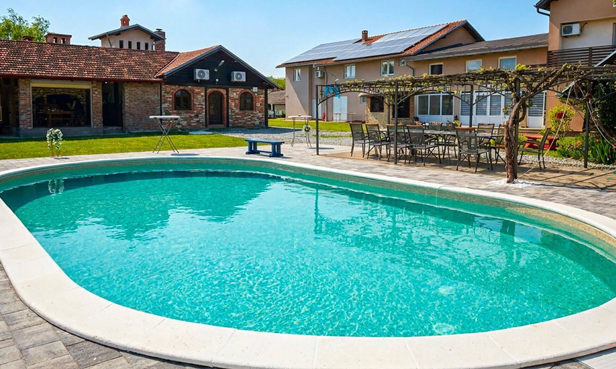 Gornji Bogicevci House | Luxurious home in Gornji Bogicevci with sauna