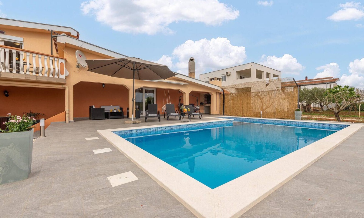 Debeljak House | Luxurious home in Debeljak, Sukosan